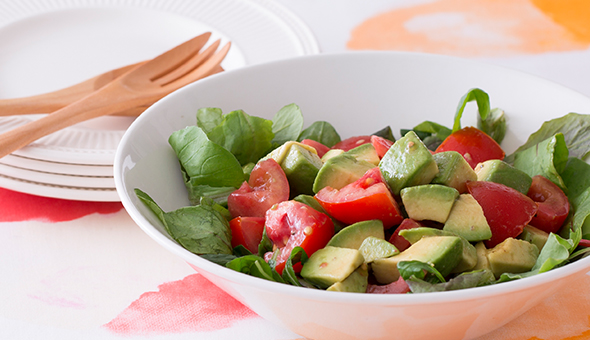 トマトとアボカドのサラダ