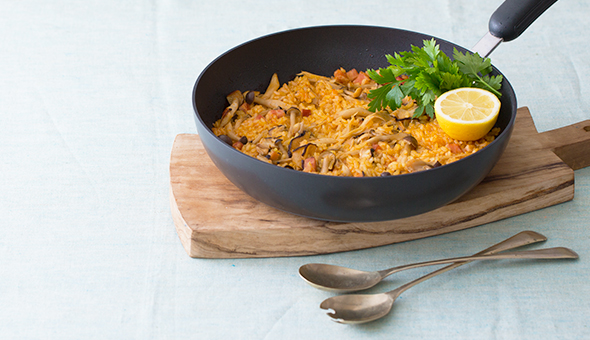 きのことベーコンのパエリア